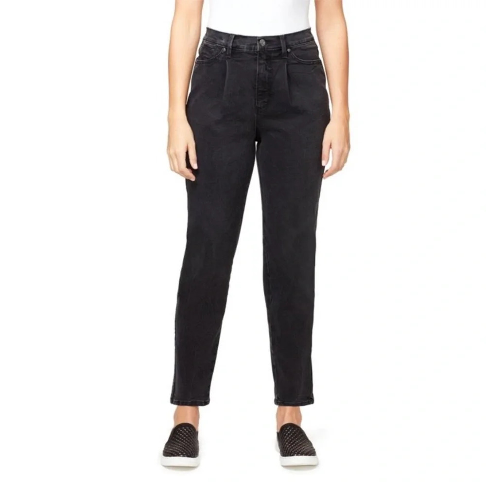GLORIA Vanderbilt Slimming High Rise Drifter Pleated Mom Jeans Wheaton NEW 16